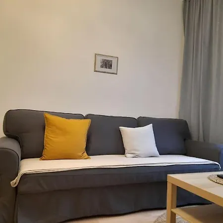 Zwei-Zimmer Wohnung In Wiesbadens Westend Exterior foto